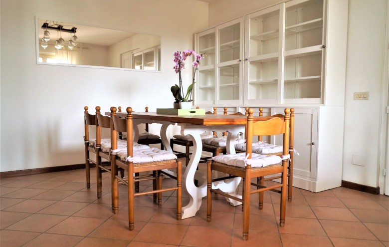 Bifamiliare in affitto a Pietrasanta