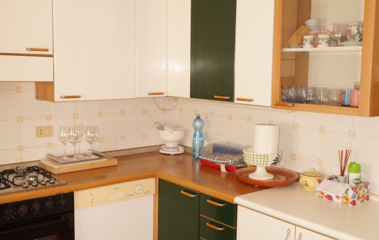 Bifamiliare in affitto a Pietrasanta