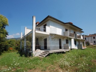 Terratetto in vendita a Capezzano Pianore