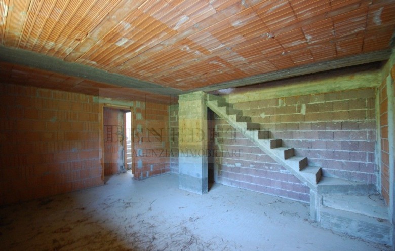 Terratetto in vendita a Camaiore