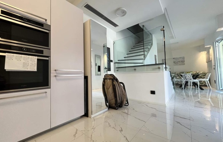 Villa singola in vendita a Pietrasanta