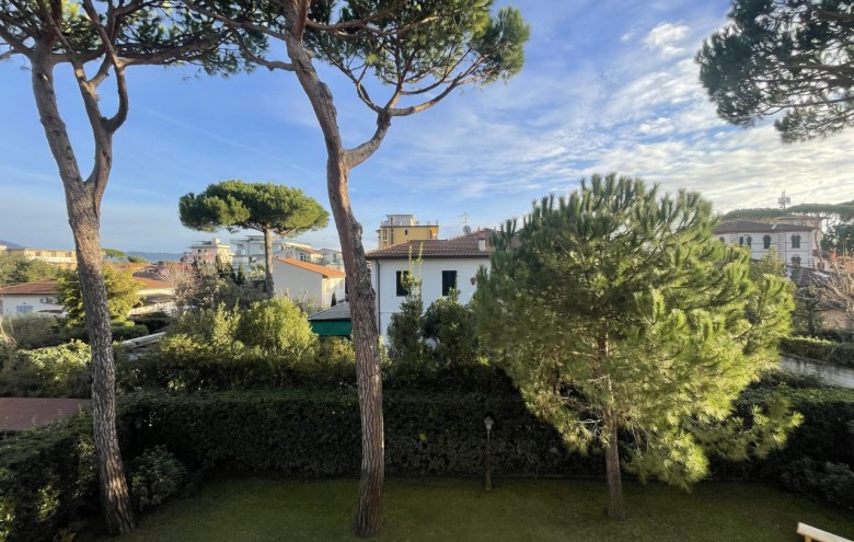 Appartamento in affitto a Pietrasanta