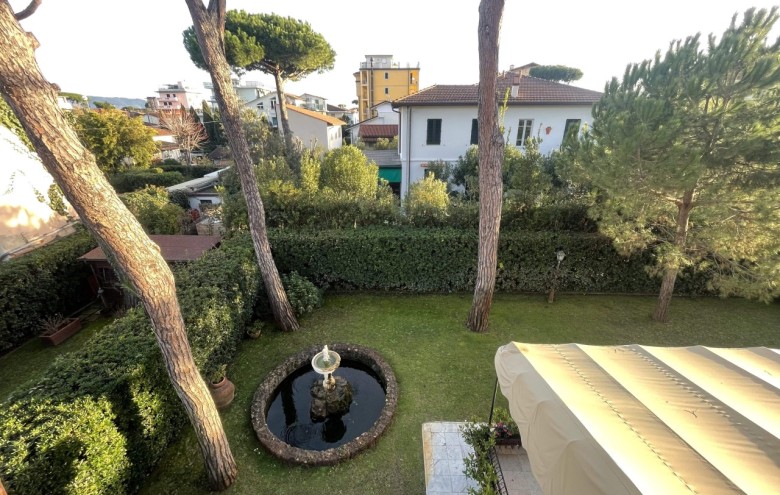 Appartamento in affitto a Pietrasanta