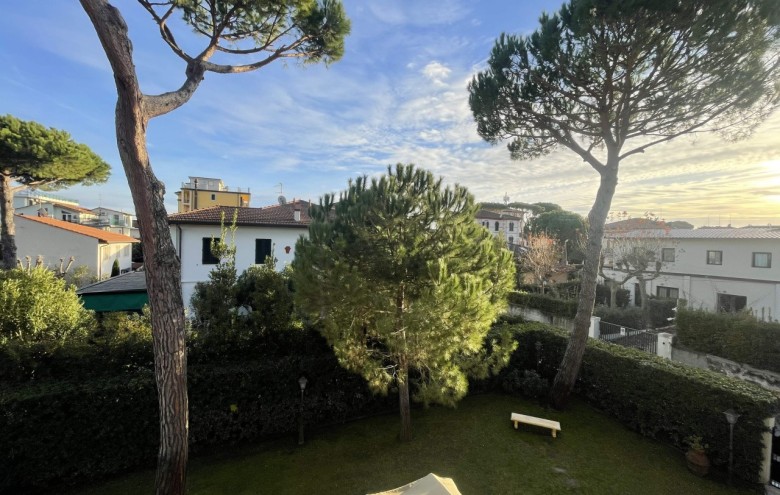 Appartamento in affitto a Pietrasanta