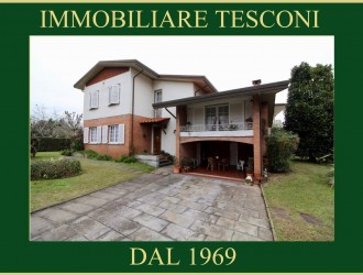 Villa singola in vendita a Marina di Pietrasanta