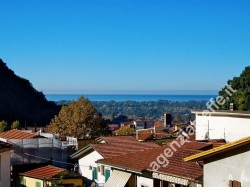 a-montignoso-in-localita-capanne-si-vende-grazioso-appartamento-di-80mq-con-terrazz