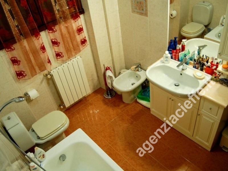 Appartamento in vendita a Montignoso