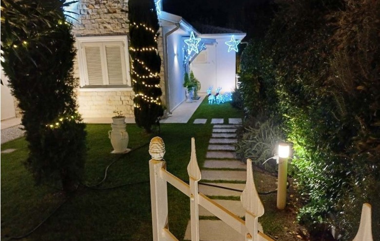 Villa singola in vendita a Pietrasanta