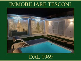 Villa singola in vendita a Marina di Pietrasanta