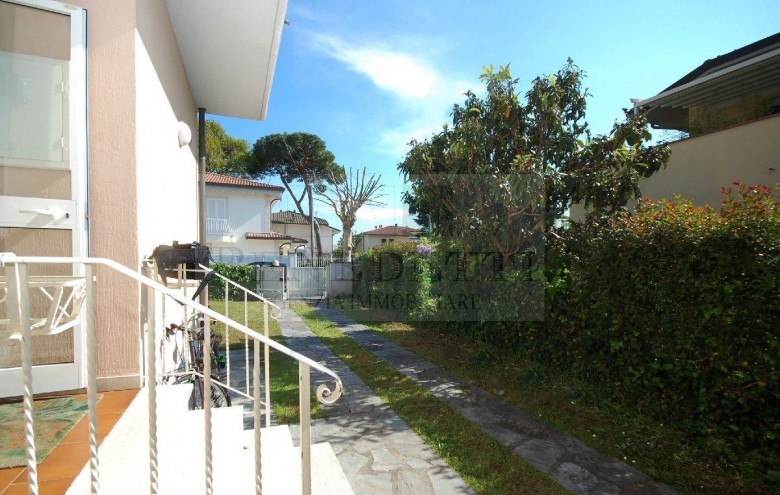 Villetta a schiera in vendita a Pietrasanta