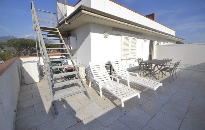 Appartamento in vendita a Pietrasanta