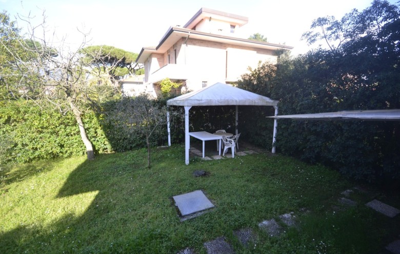 Appartamento in vendita a Pietrasanta