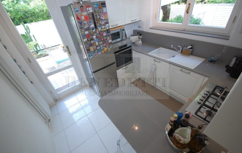 Villetta a schiera in vendita a Pietrasanta