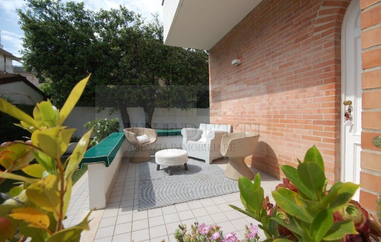 Villetta a schiera in vendita a Pietrasanta