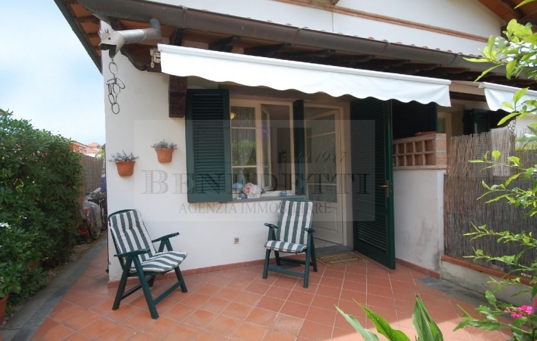 Villetta a schiera in vendita a Pietrasanta