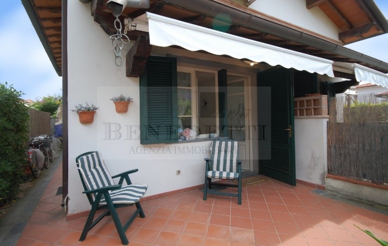 Villetta a schiera in vendita a Pietrasanta