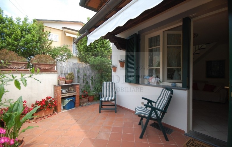 Villetta a schiera in vendita a Pietrasanta