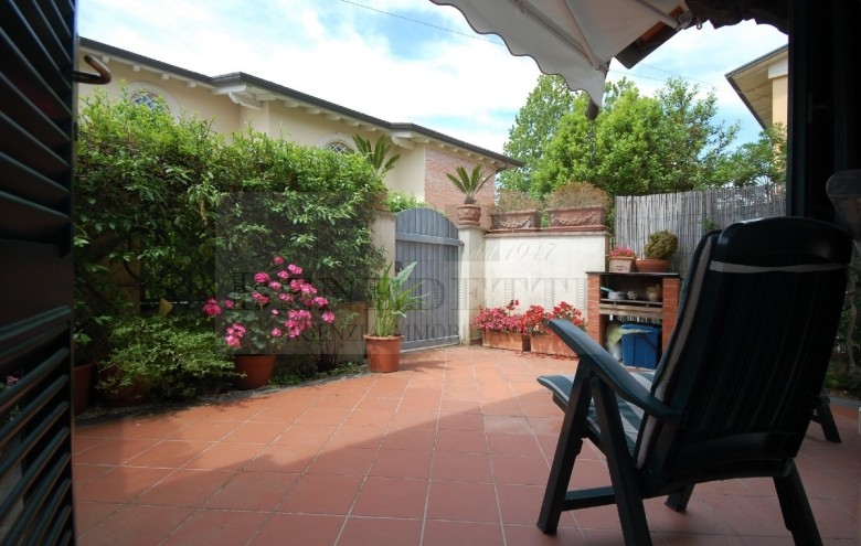 Villetta a schiera in vendita a Pietrasanta