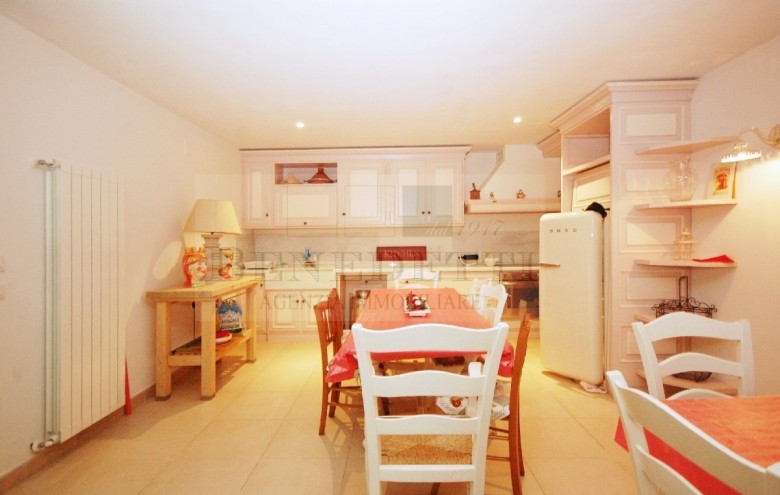 Villetta a schiera in vendita a Pietrasanta