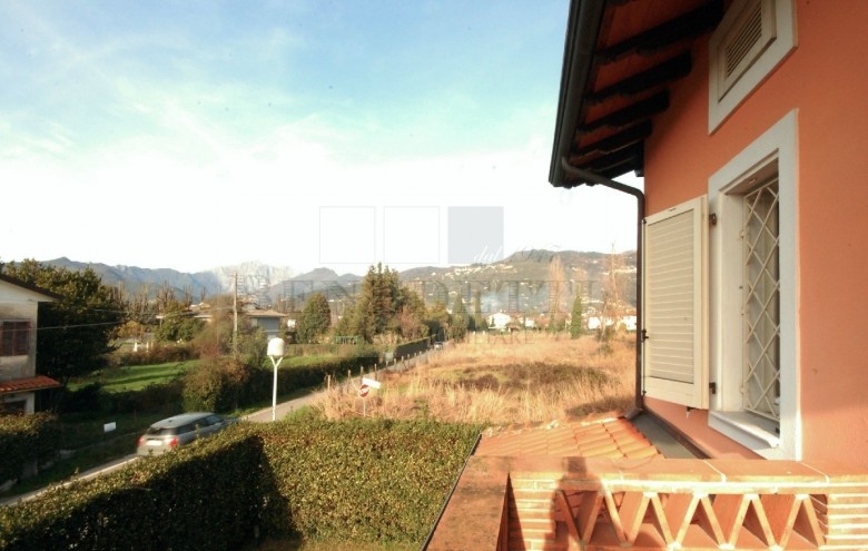 Villetta a schiera in vendita a Pietrasanta