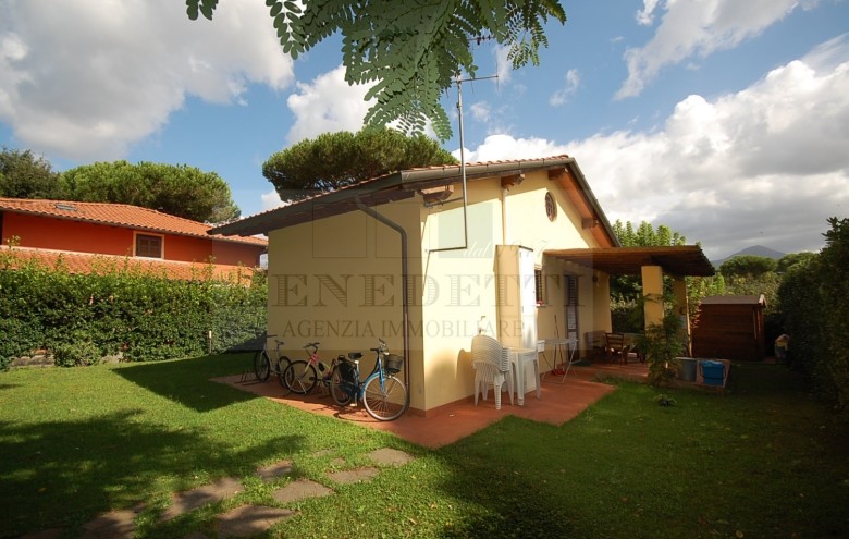 Terratetto in vendita a Pietrasanta