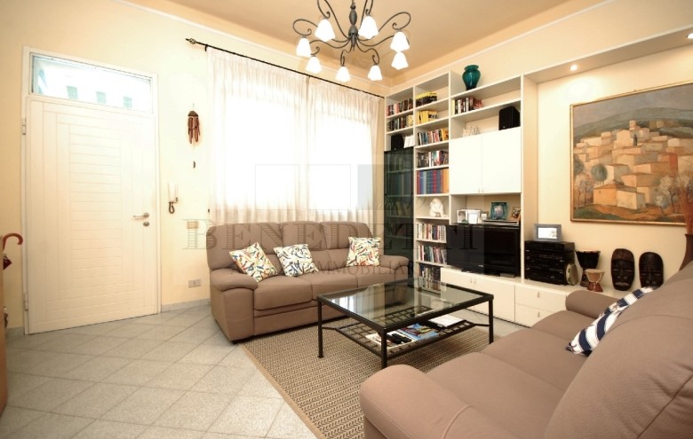 Terratetto in vendita a Viareggio