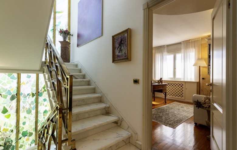 Villa singola in vendita a Camaiore