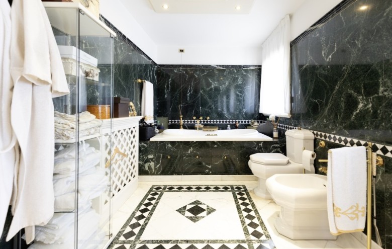 Villa singola in vendita a Camaiore