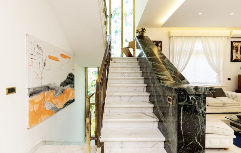 Villa singola in vendita a Camaiore