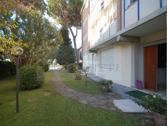 Appartamento in vendita a Viareggio