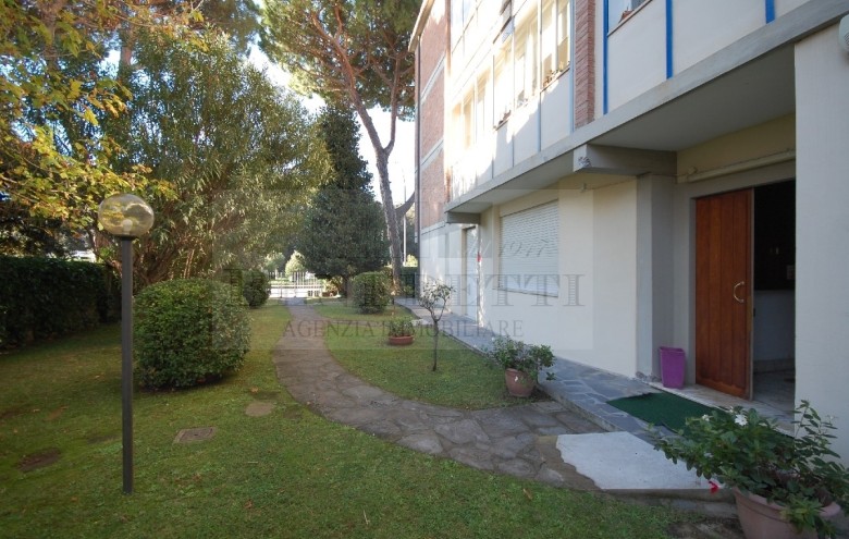 Appartamento in vendita a Viareggio