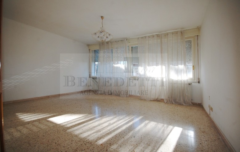 Appartamento in vendita a Viareggio