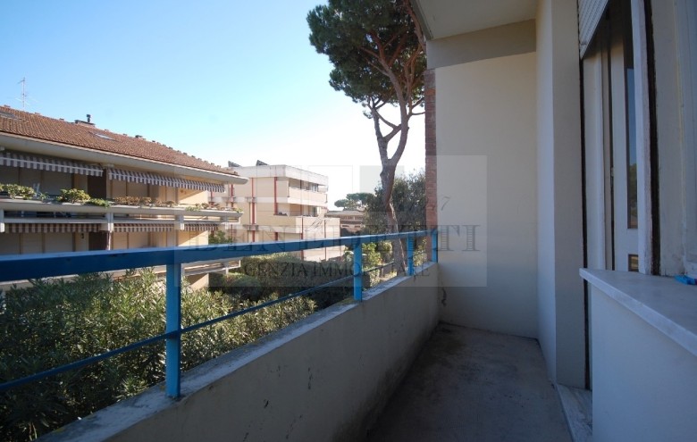 Appartamento in vendita a Viareggio