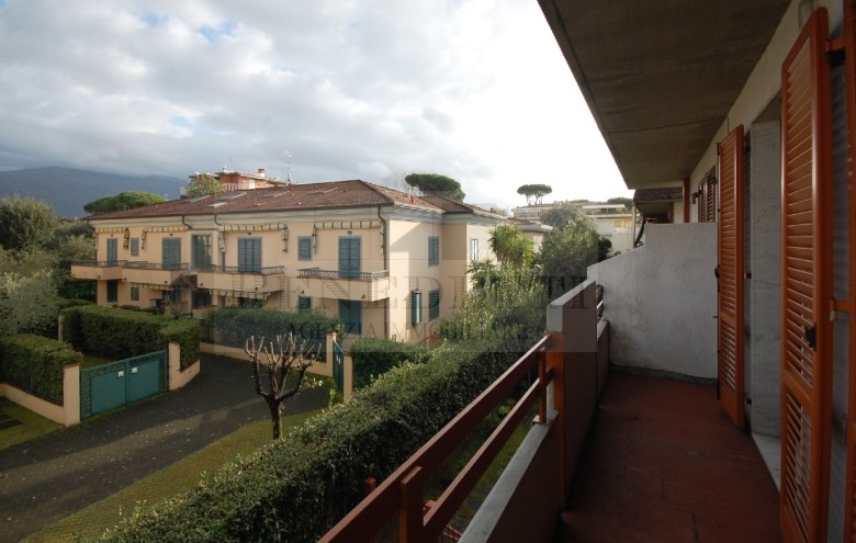 Appartamento in vendita a Massa