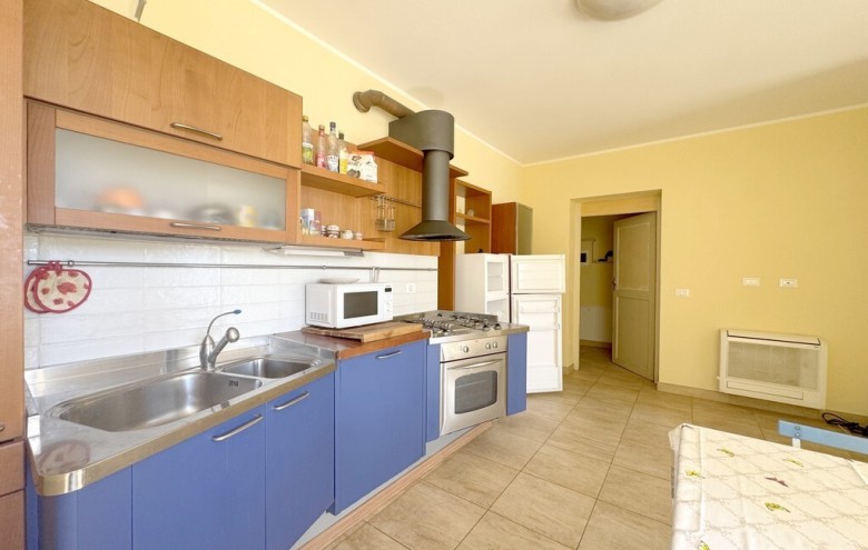 Appartamento in vendita a Viareggio