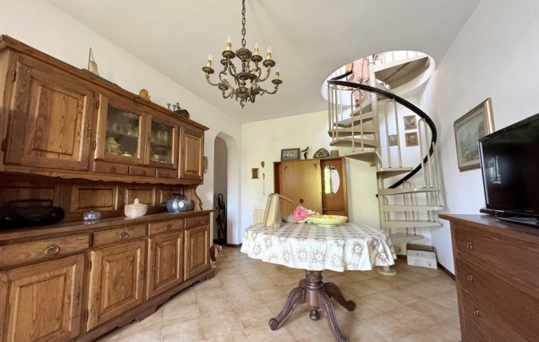 Appartamento in vendita a Viareggio