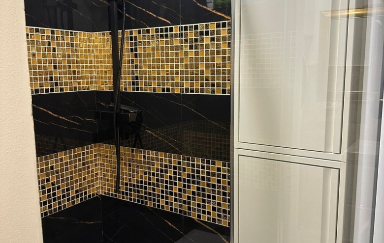 Appartamento in vendita a Viareggio