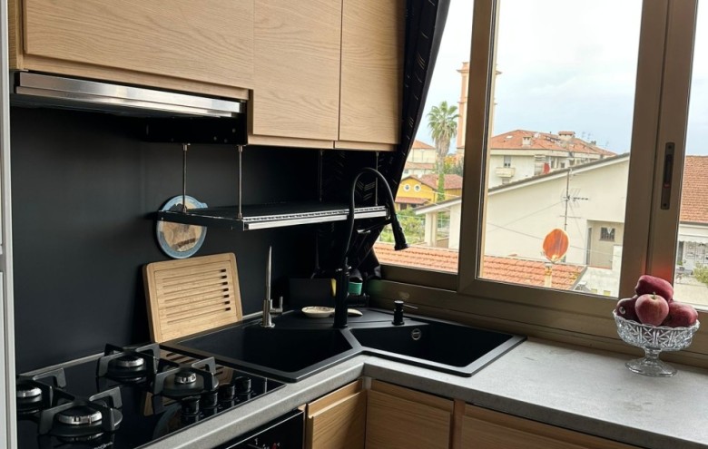 Appartamento in vendita a Viareggio