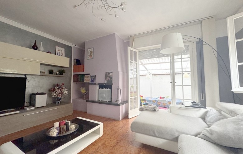 Bifamiliare in vendita a Viareggio