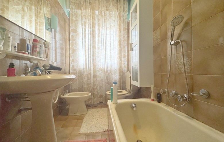 Bifamiliare in vendita a Viareggio