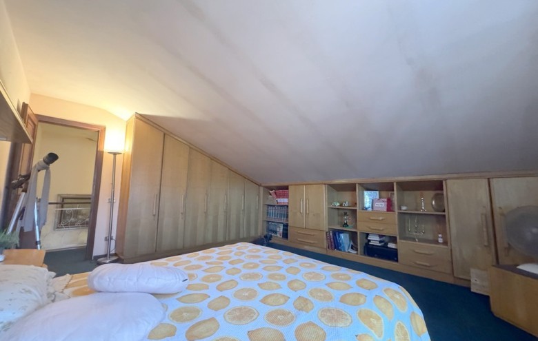 Bifamiliare in vendita a Viareggio