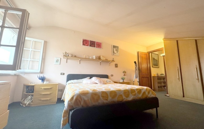 Bifamiliare in vendita a Viareggio