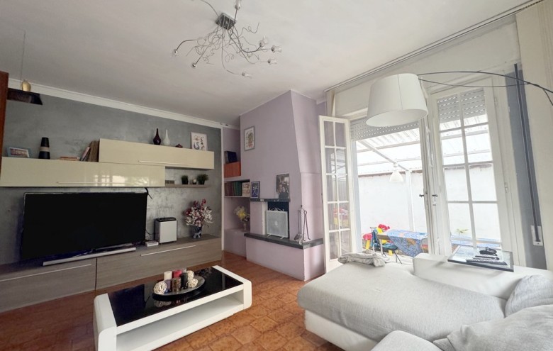 Bifamiliare in vendita a Viareggio