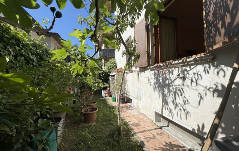 Villa singola in vendita a Viareggio