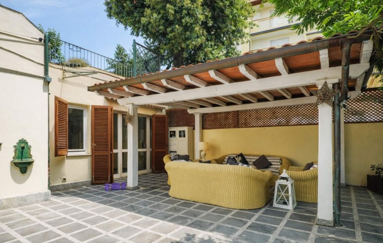 Villa singola in vendita a Pietrasanta