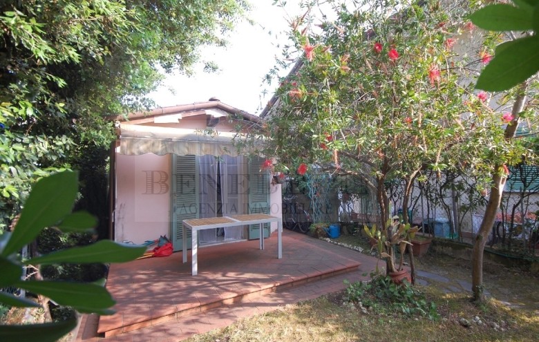 Villetta a schiera in vendita a Pietrasanta