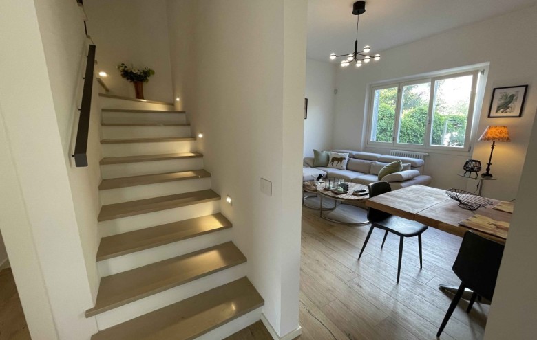 Bifamiliare in vendita a Pietrasanta