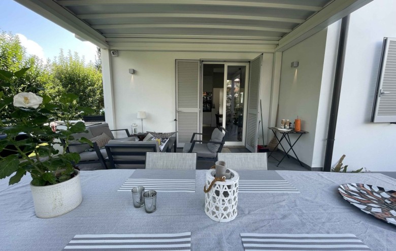 Bifamiliare in vendita a Pietrasanta