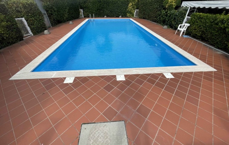 Villa singola in vendita a Pietrasanta