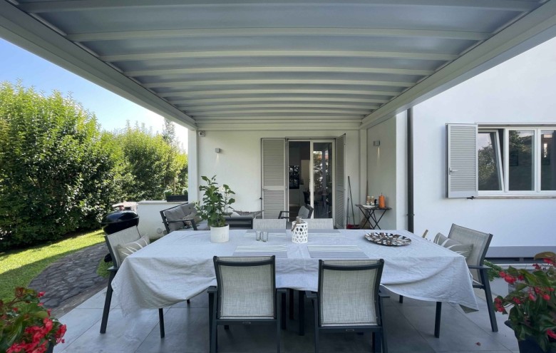 Villa singola in vendita a Pietrasanta